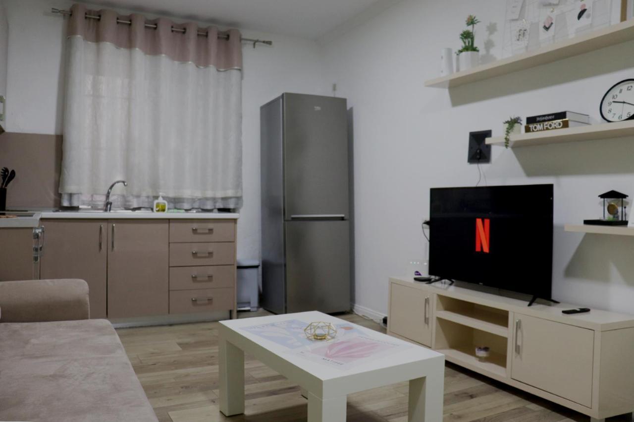 Euonia Apartment Тирана Экстерьер фото