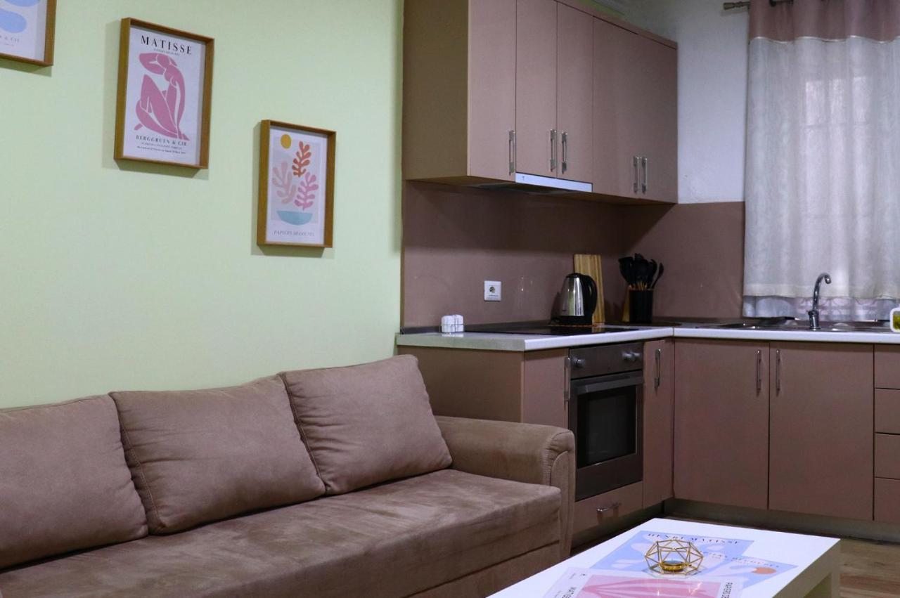 Euonia Apartment Тирана Экстерьер фото